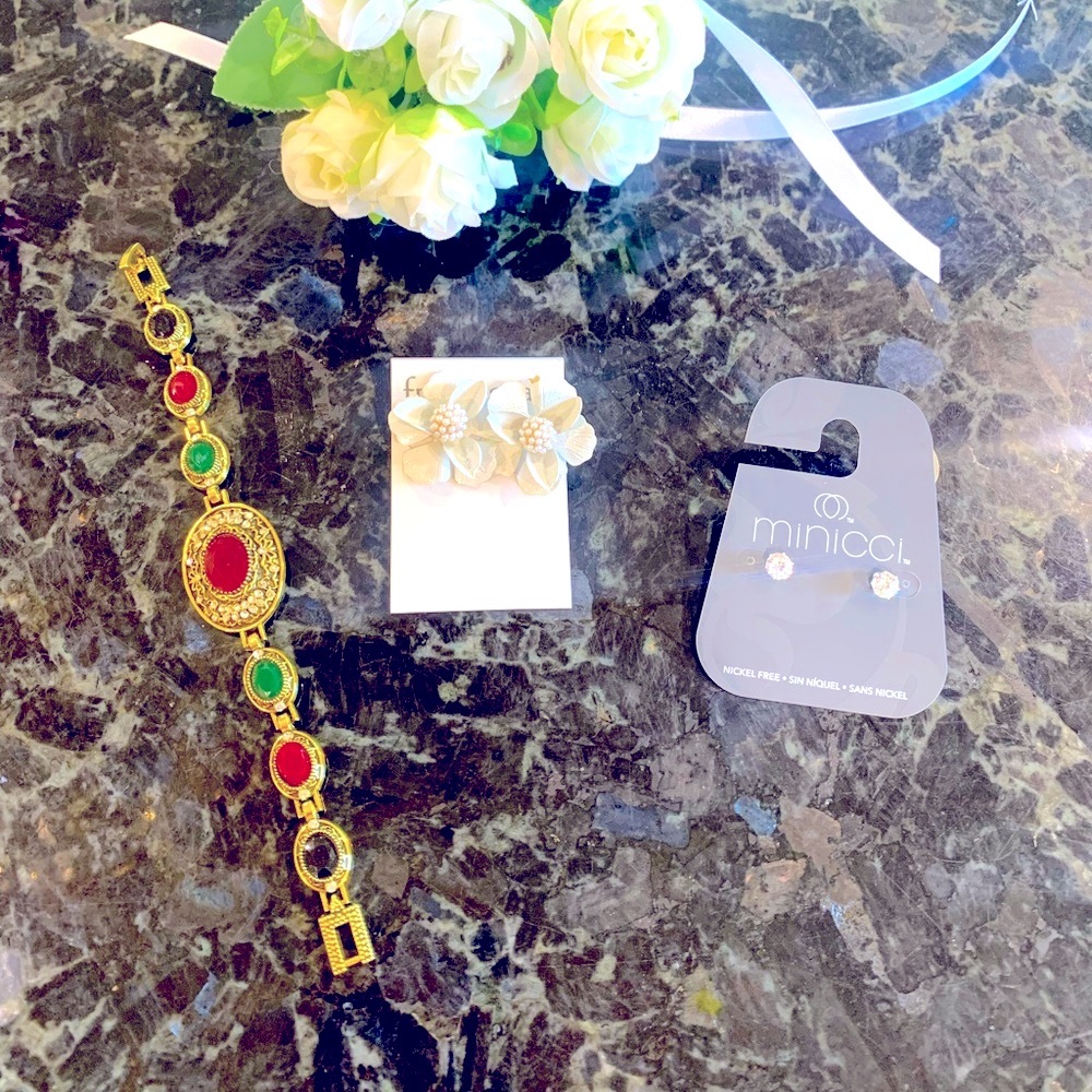 3 Pcs Brand New Jewlery Bundle